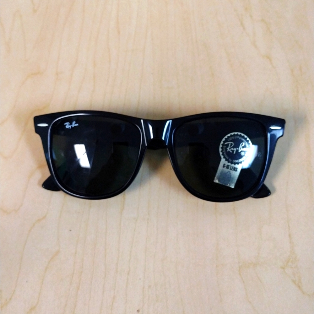 Ray-ban Wayfarer Sunglasses